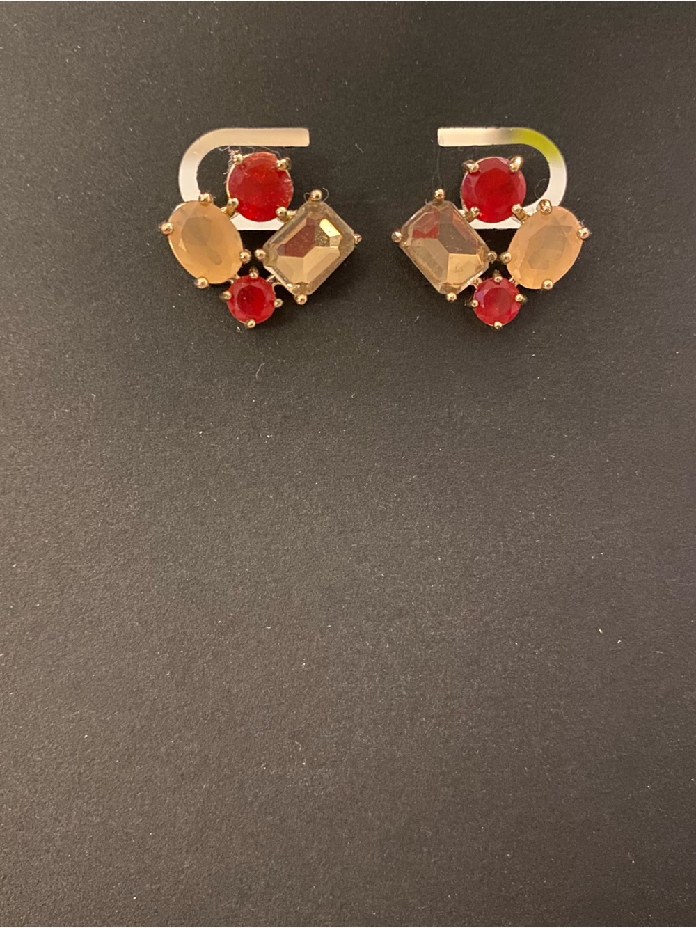 Versona Red and Champagne Cluster Stud Earrings
